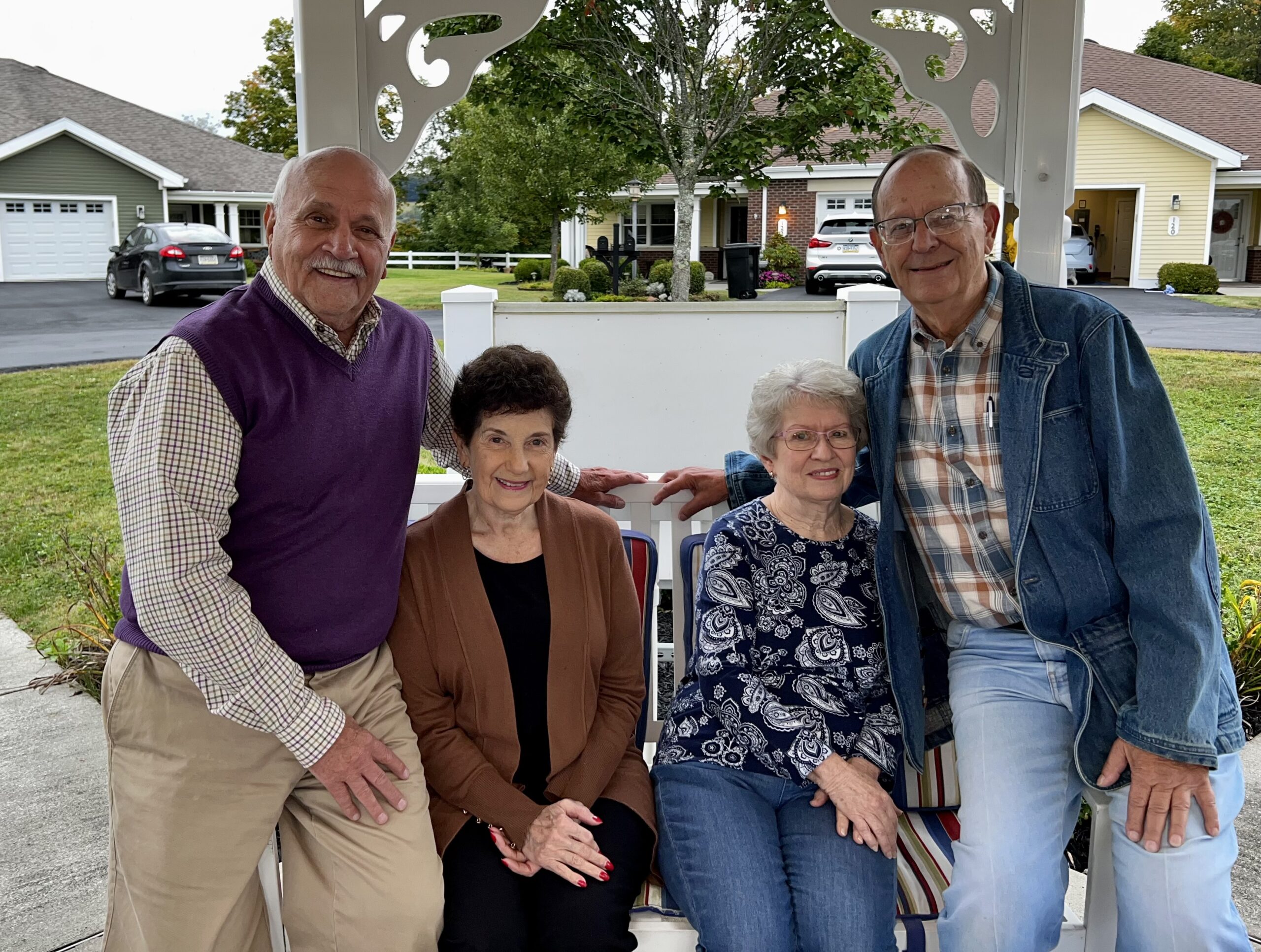 Bethlen independent living residents